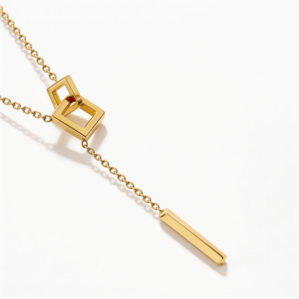 18k gold interlock square lariat necklace close-up detail - Kaiya London
